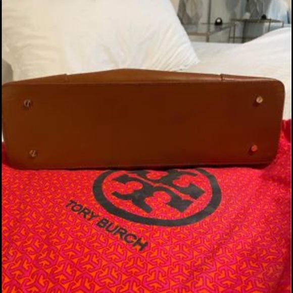 Tory Burch large Robinson dome satchel - Picture 3 of 7